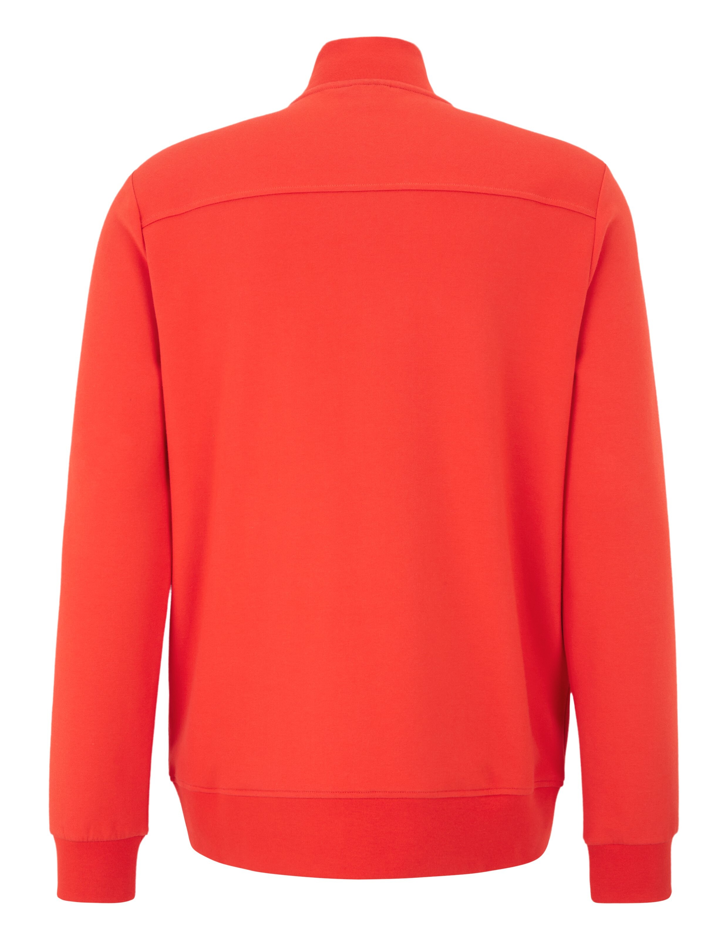 Rückansicht eines roten, lässigen Sweatshirts mit Reißverschluss, Stehkragen und Rippbündchen.