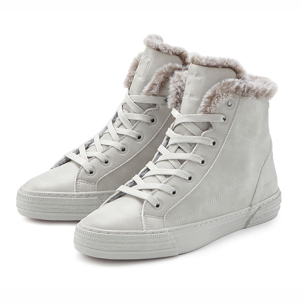 Gemütliche High-Top-Sneaker in Hellgrau mit Fellfutter, perfekt für die Freizeit.