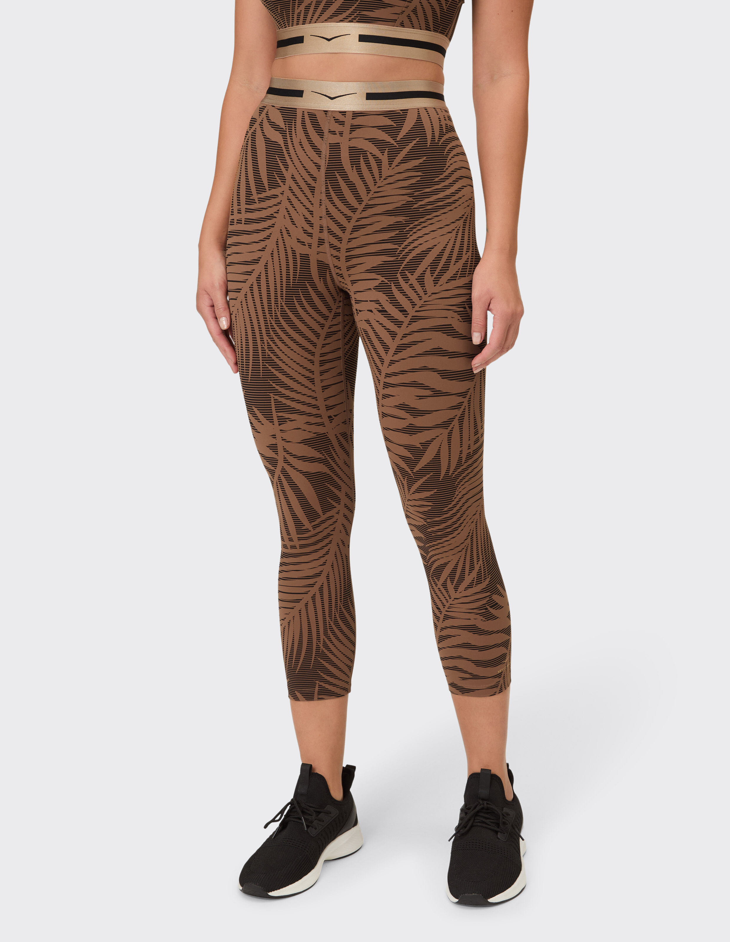 Venice Beach Kendall 7/8-Strumpfhose in Braun mit Palmblatt-Print und elastischem Bund.