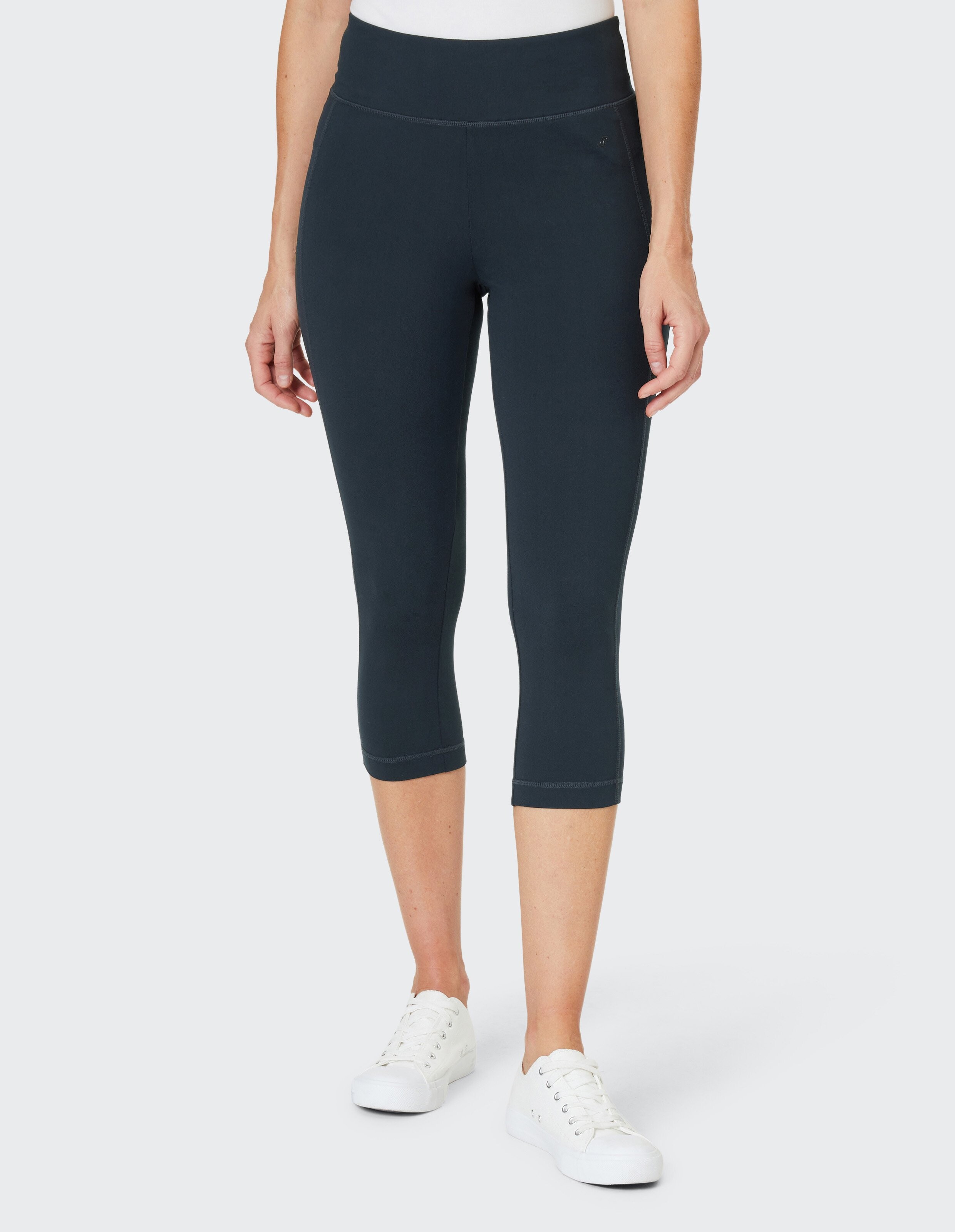 Dunkelblauer, knielanger Sportleggings mit hohem Bund, aus elastischem Stoff, ideal für Fitnessaktivitäten und athletischen Komfort.