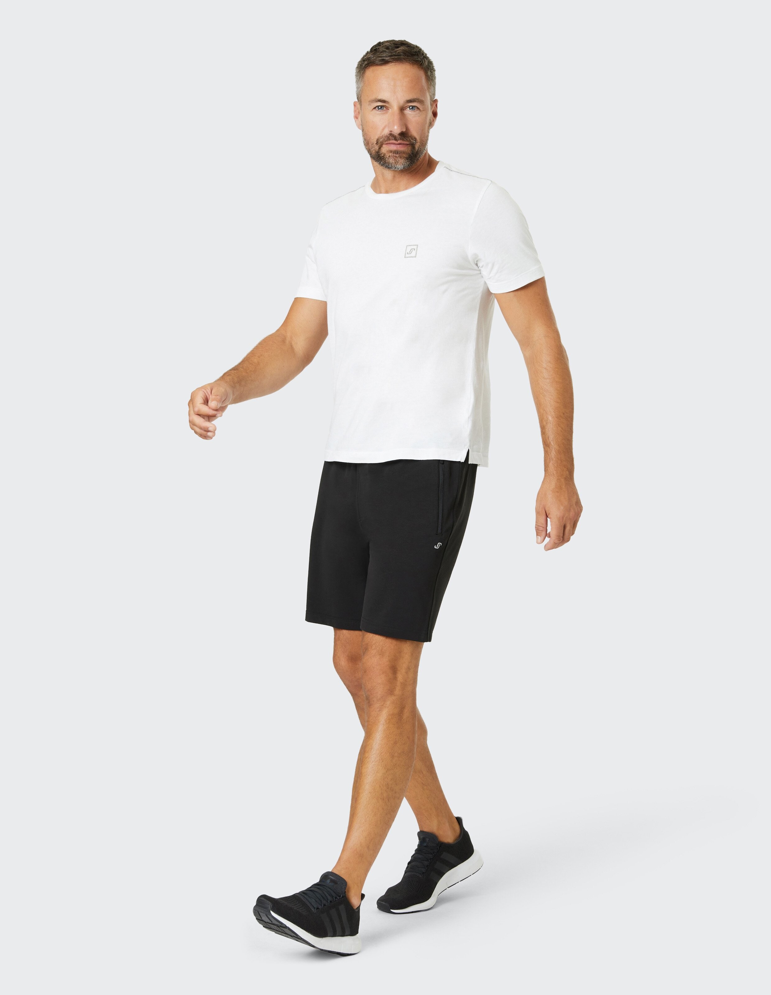 Kurze Hose LAURIN von JOY sportswear in black