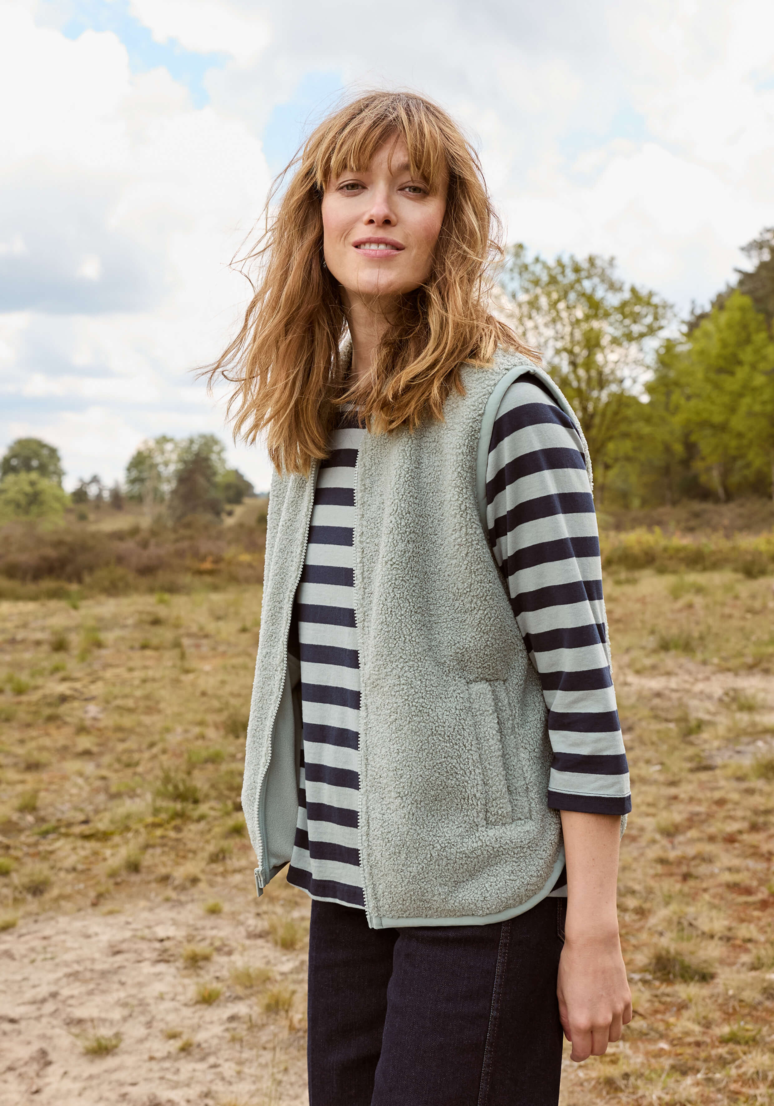 ELBSAND Celin T-Shirt Silt Green_ Coldwater_ stripe
