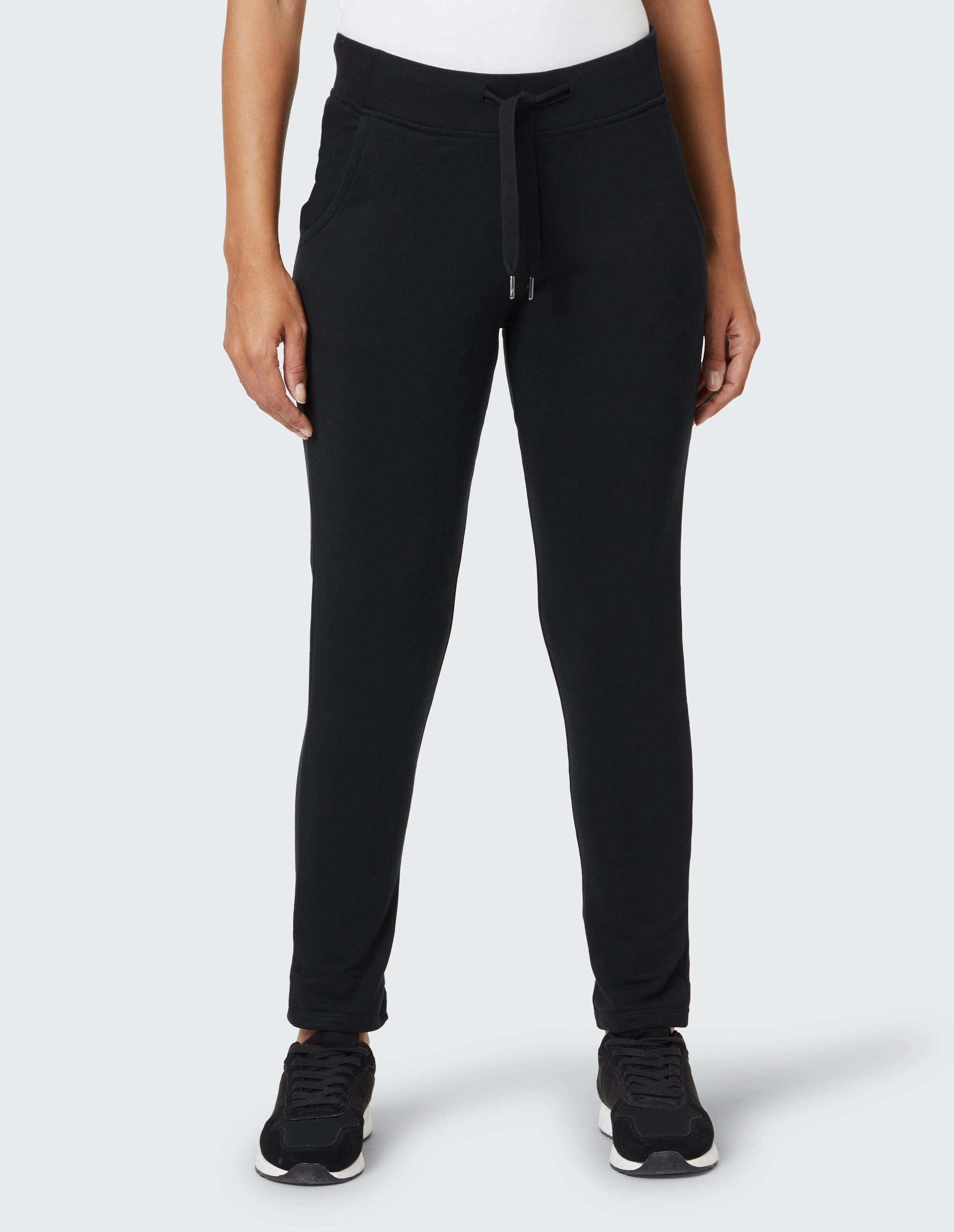 Schwarze Jogginghose mit Kordelzug in der Taille, perfekt für Freizeitkleidung oder zum Faulenzen.