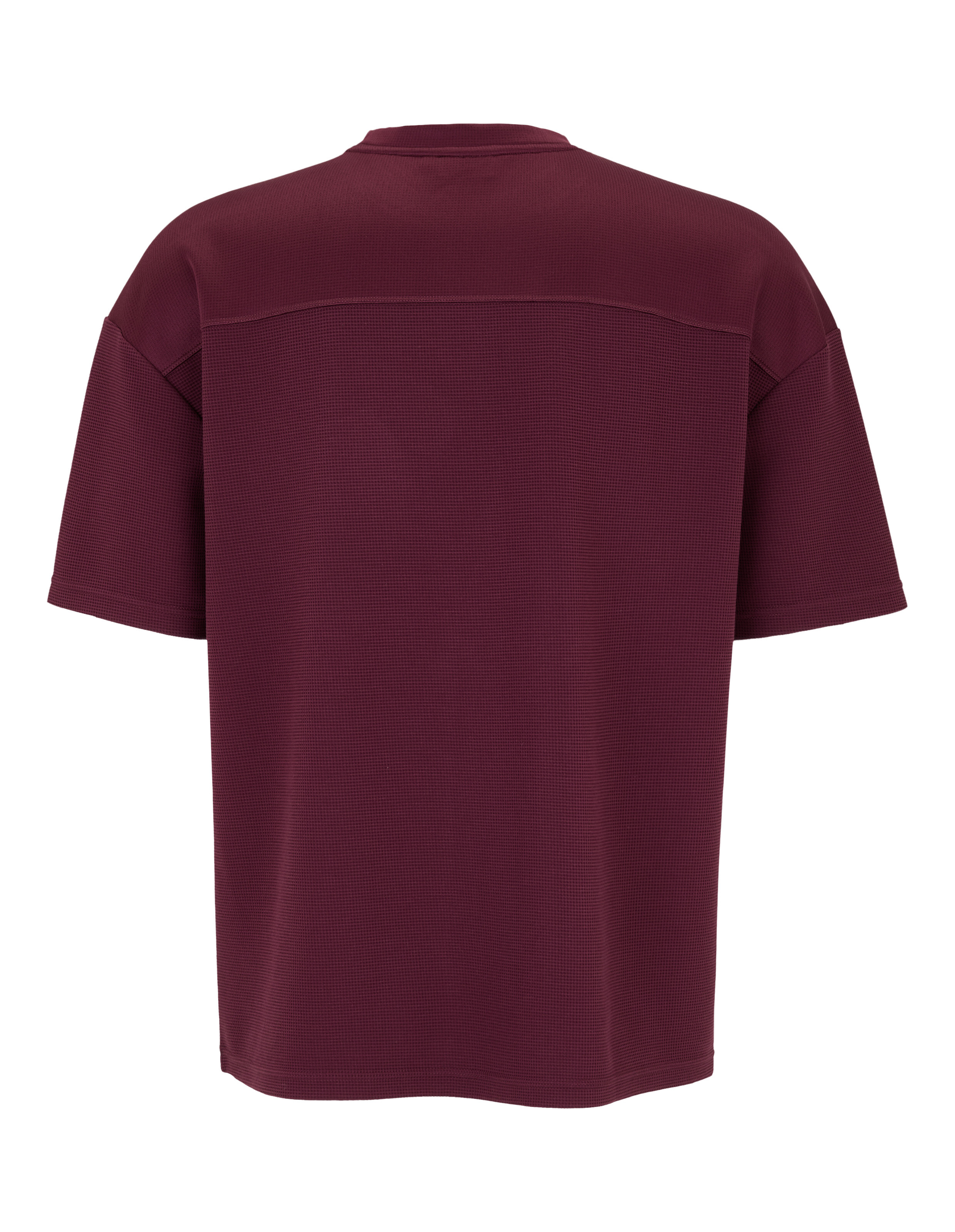 Eine weinrote Rundhals-T-Shirt mit kurzen Ärmeln und einem wabenartigen Muster.