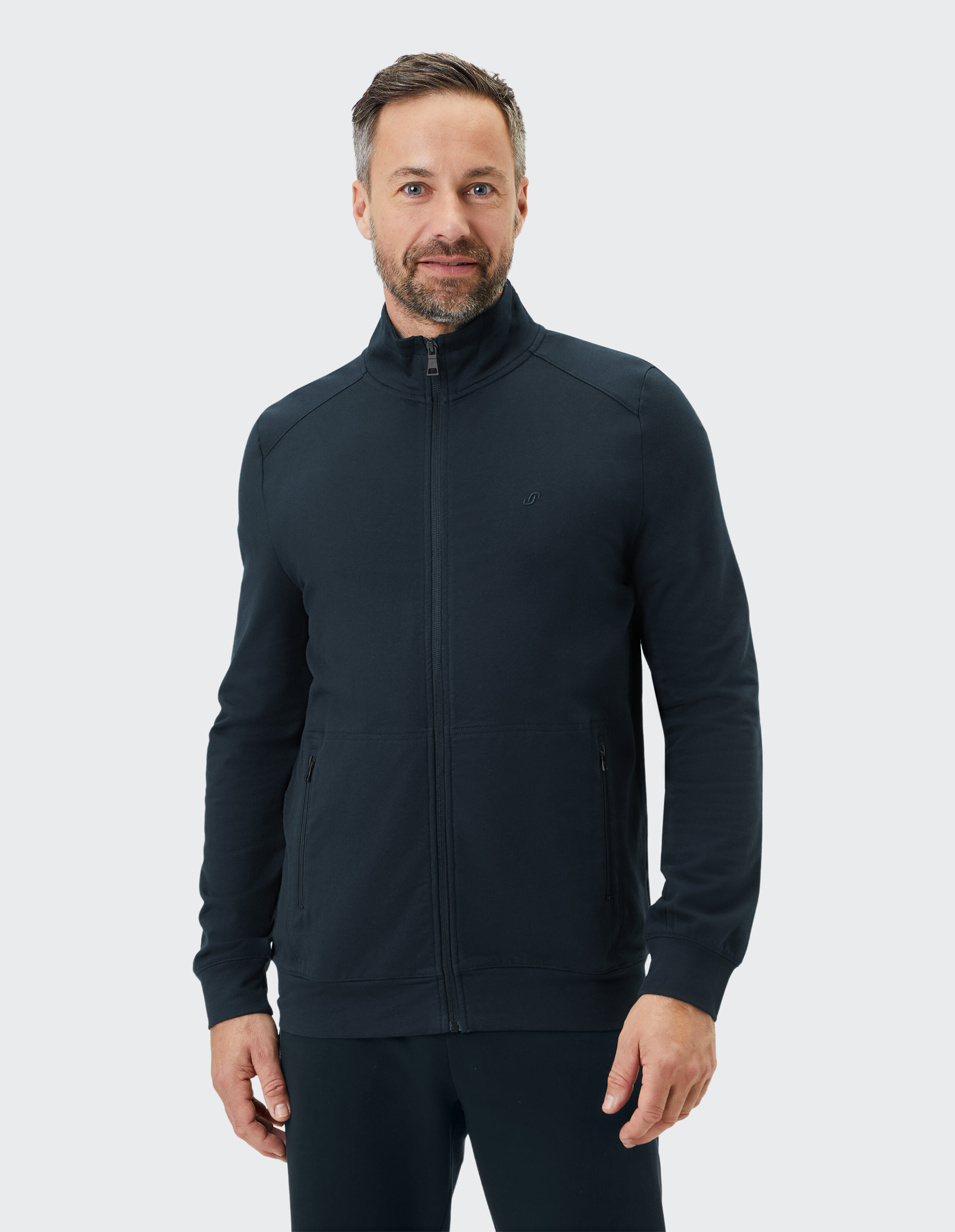 Marineblaue Herrenjacke mit Reißverschluss und lässiger Passform, perfekt zum Faulenzen oder Reisen.