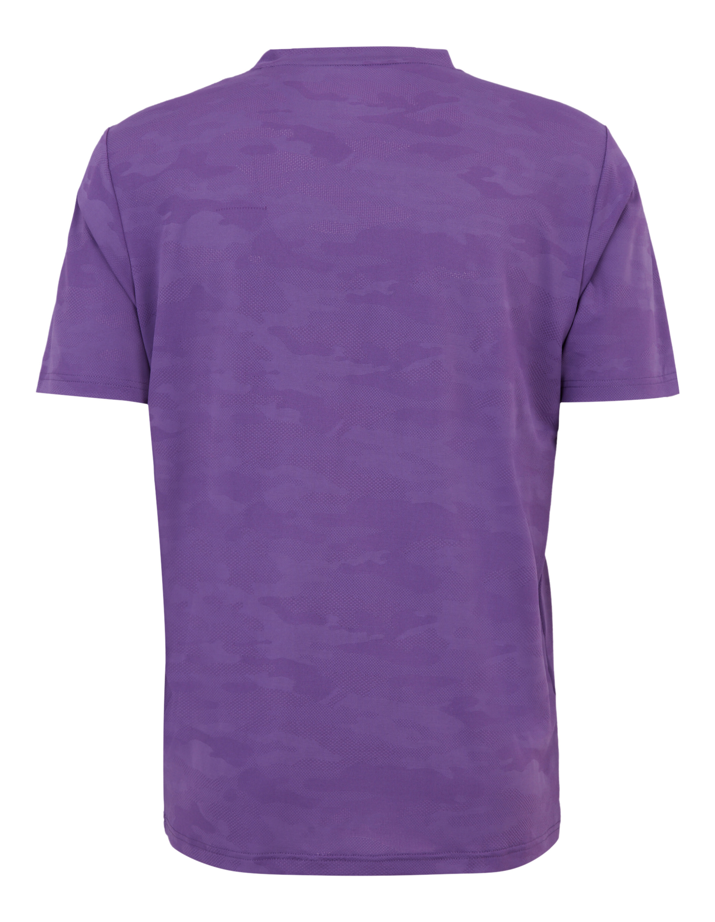 Rückansicht eines lila Freizeit-T-Shirts mit dezentem Tarnmuster.