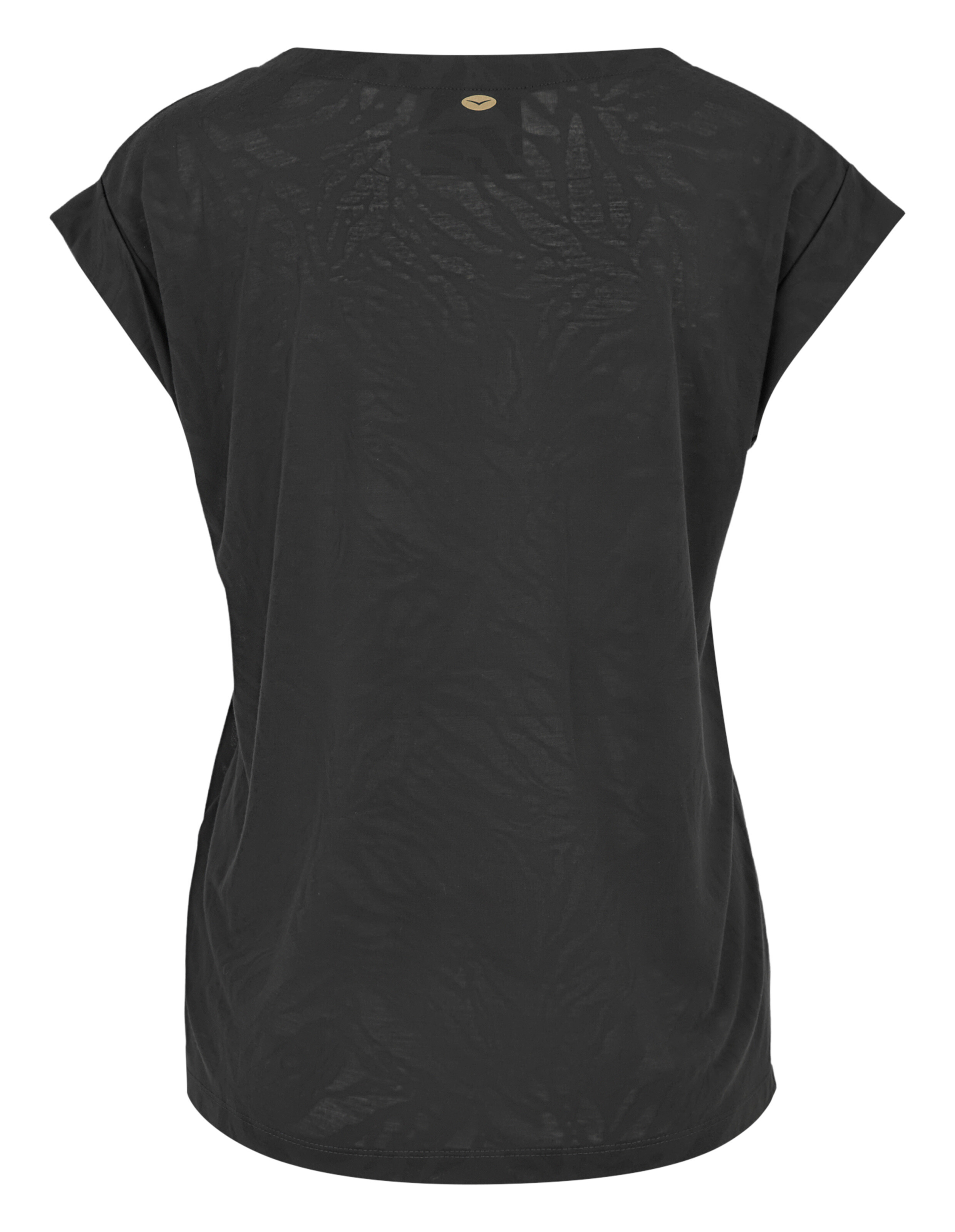 Rückansicht eines schwarzen Freizeit-T-Shirts mit aufgerollten Ärmeln und dezentem Muster.