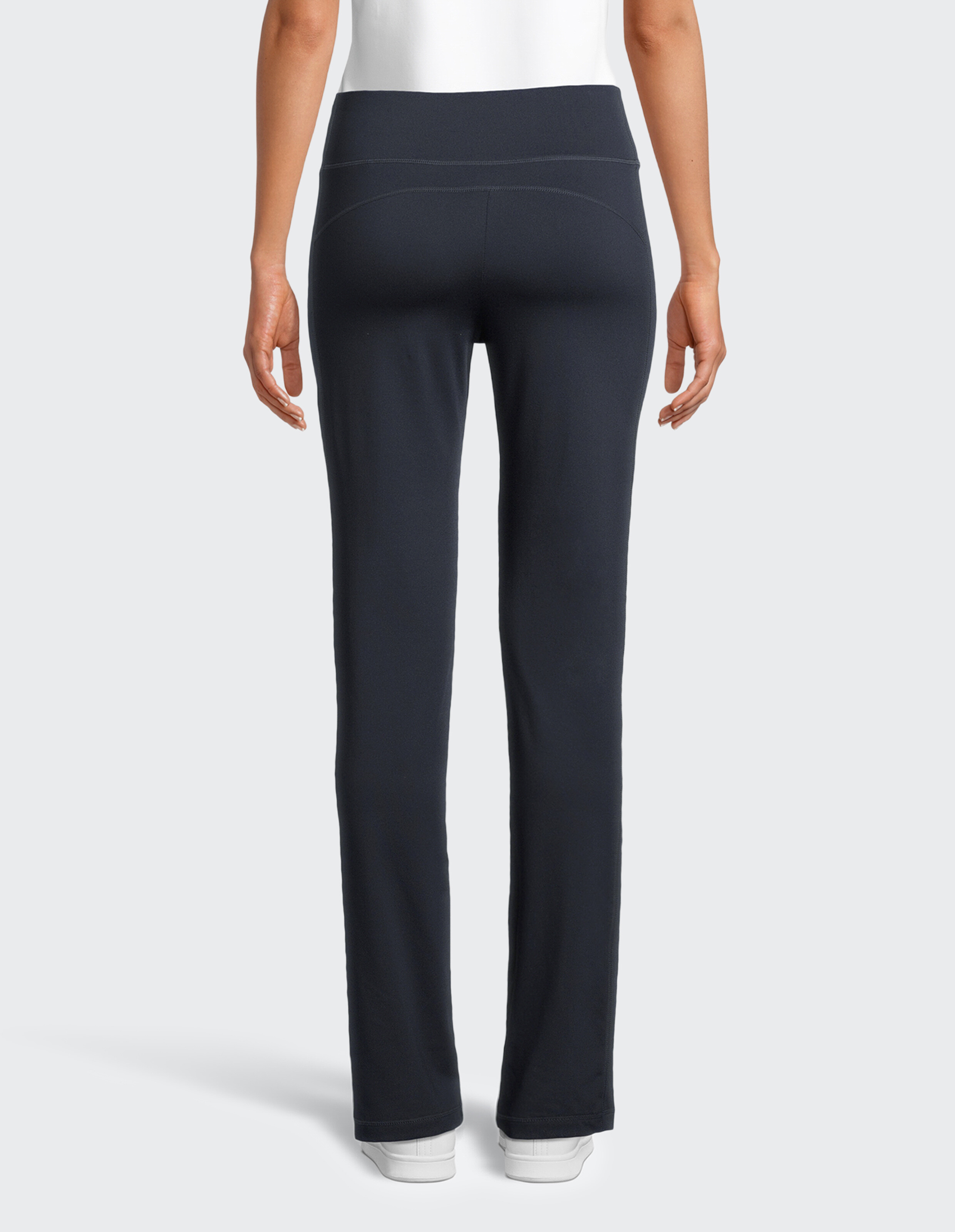 Rückansicht einer legeren Lounge-Hose in dunklem Marineblau mit bequemer Passform mit hoher Taille.