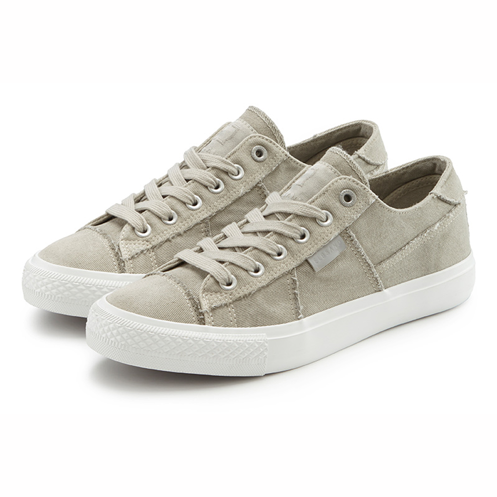 Hellbeige Freizeit-Sneaker mit Schnürdesign und weißen Sohlen.