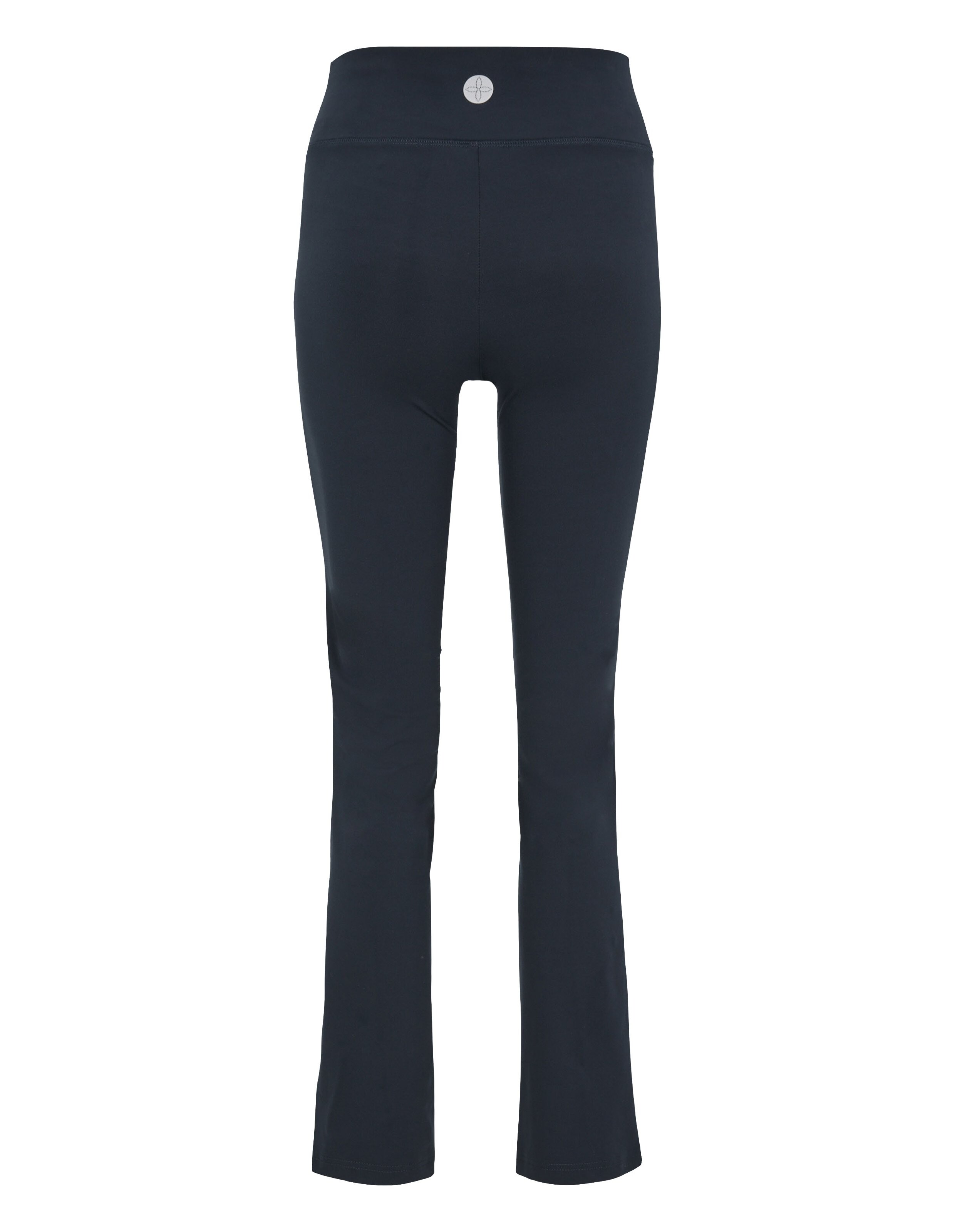 Schwarze, gerade geschnittene Yoga-Hose mit hohem Bund und kleinem runden Logo auf der Rückseite in der Mitte des Bunds.