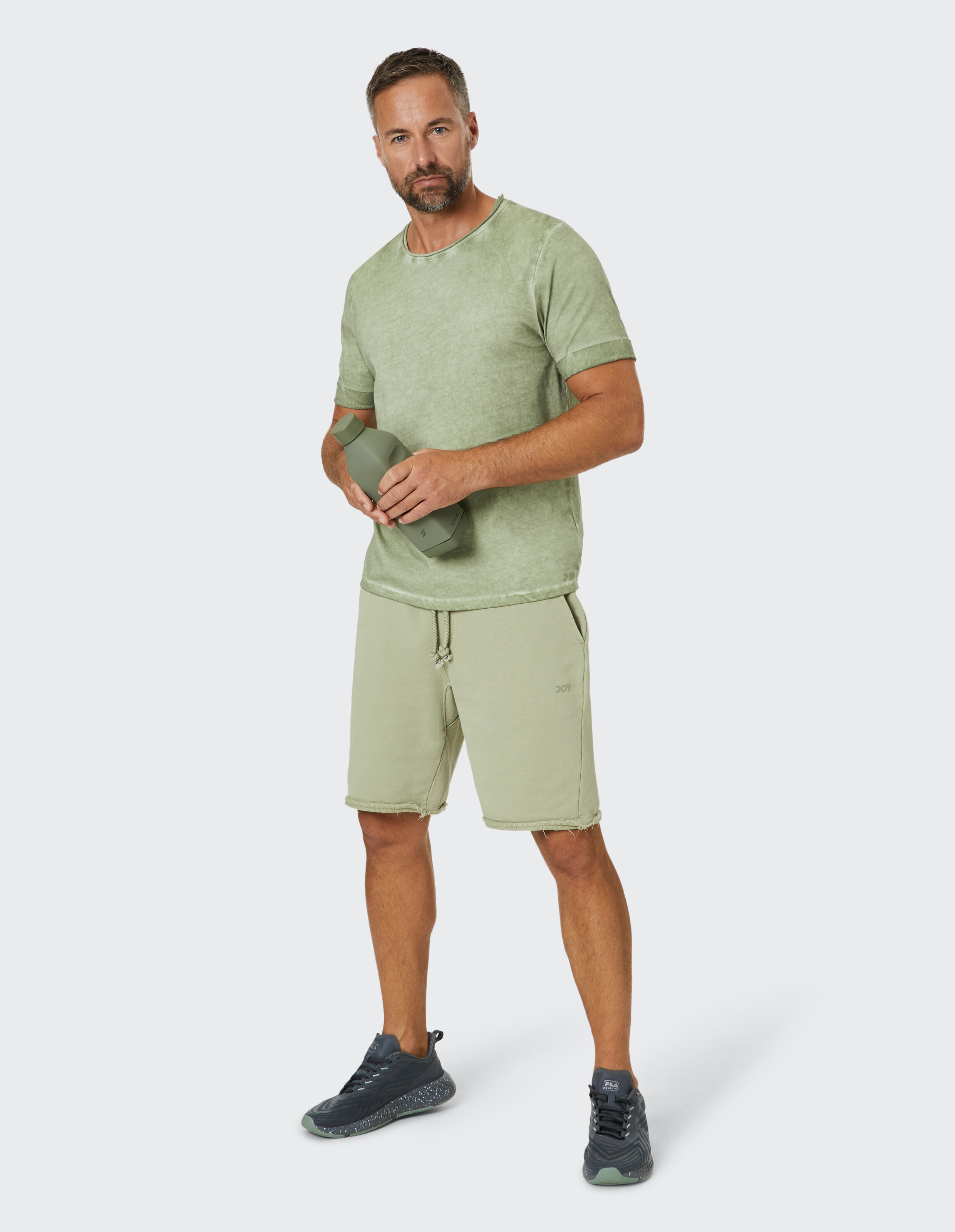 T-Shirt JOY originals von JOY sportswear in laurel green