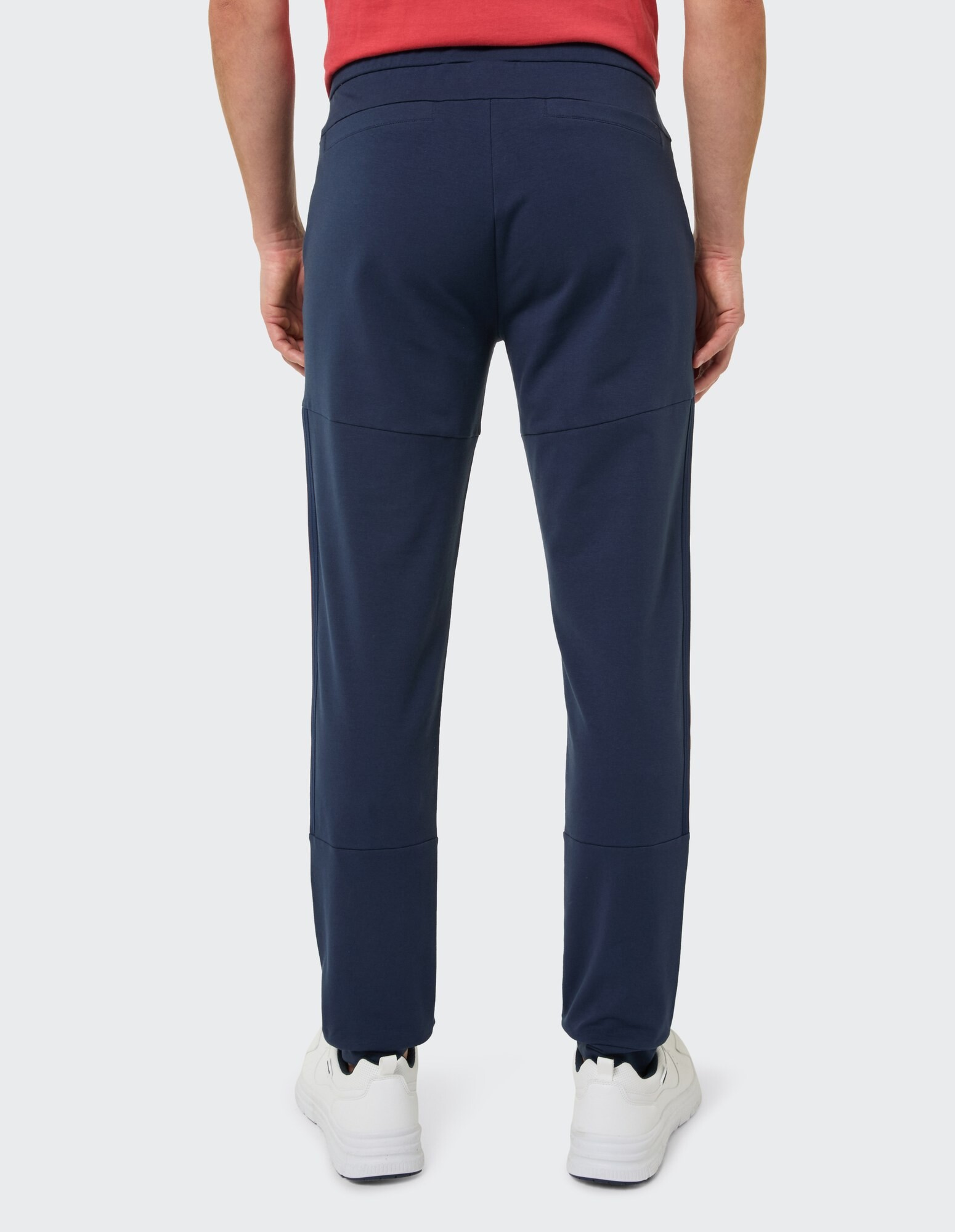 Lässige Herren-Jogginghose in Marineblau mit bequemer Passform, perfekt zum Entspannen.