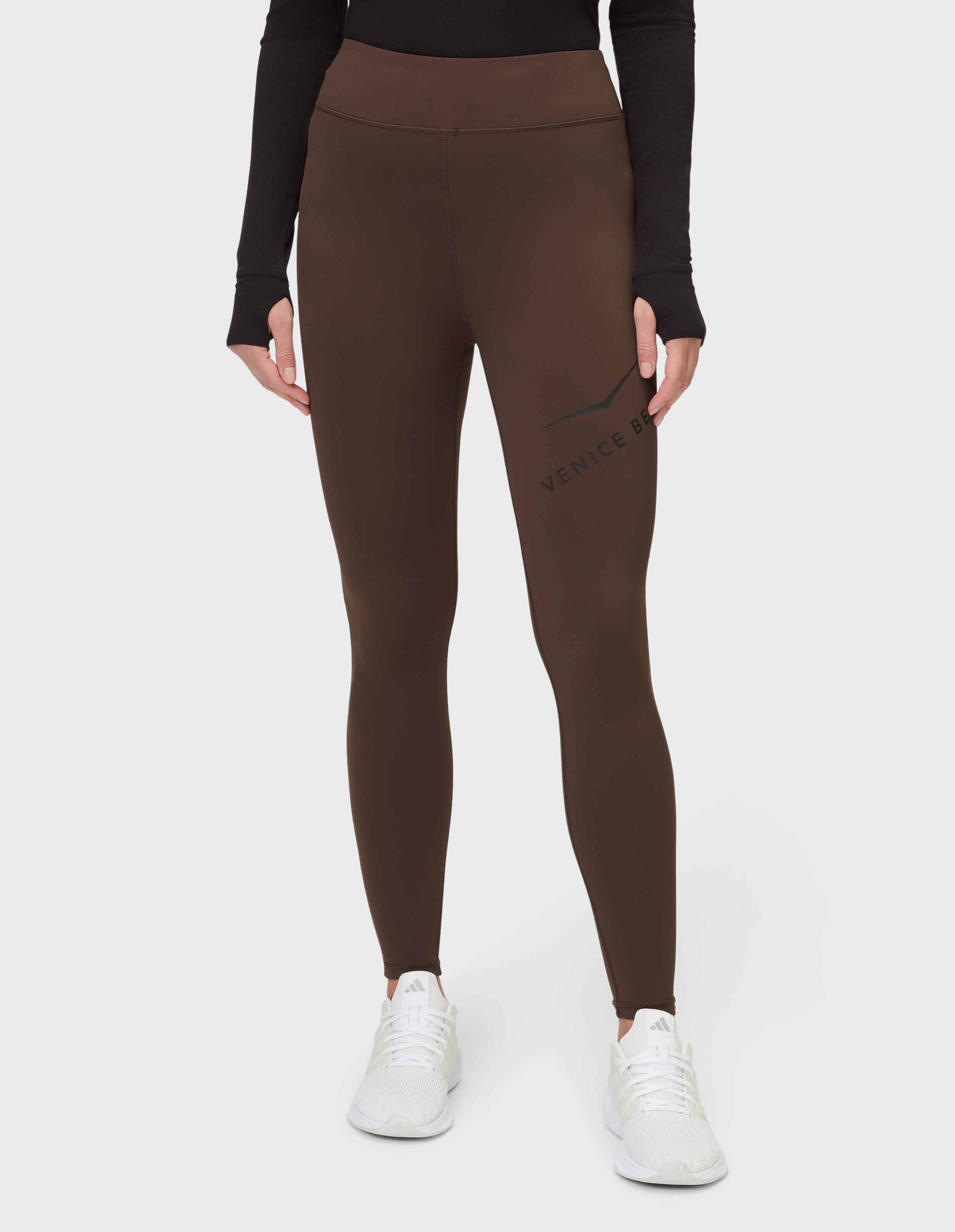 Braune Mary-Leggings mit hoher Taille von Venice Beach für Freizeitkleidung und Faulenzen.