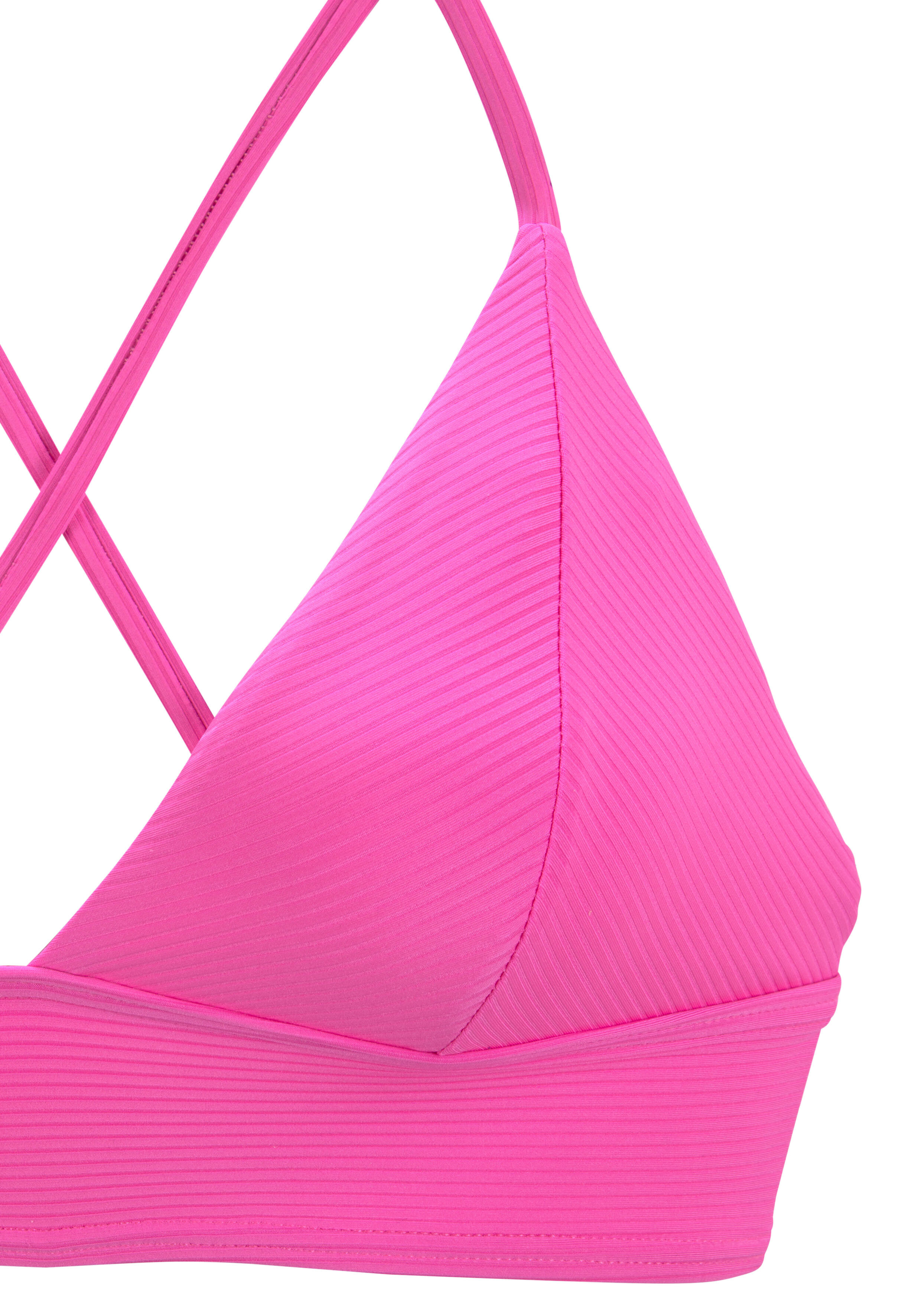 Nahaufnahme eines rosa gerippten Bikinioberteils mit überkreuzten Trägern.