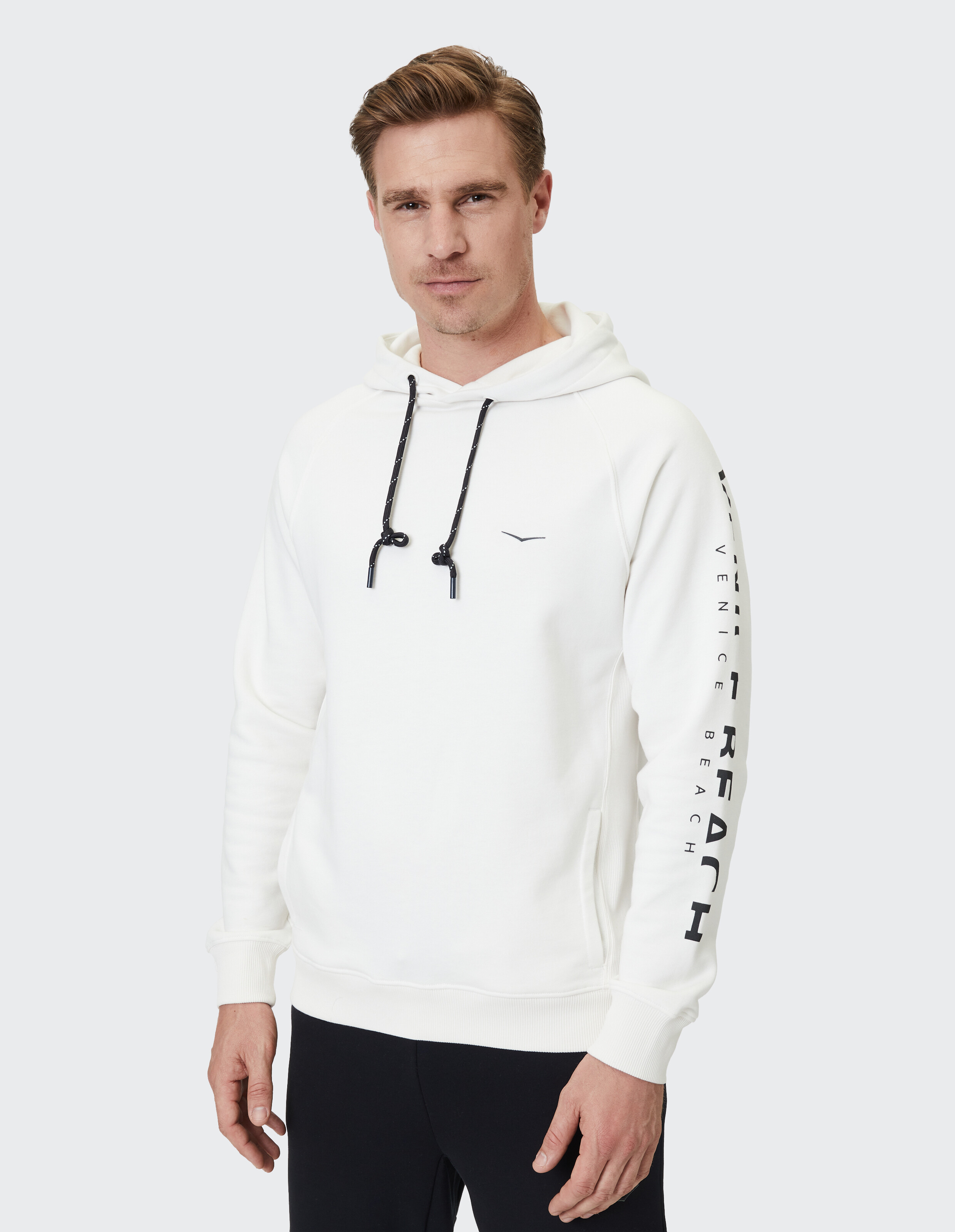 Weißer Herren-Kapuzenpullover mit Kordelzug und „Venice Beach“-Aufdruck, perfekt für die Freizeit.