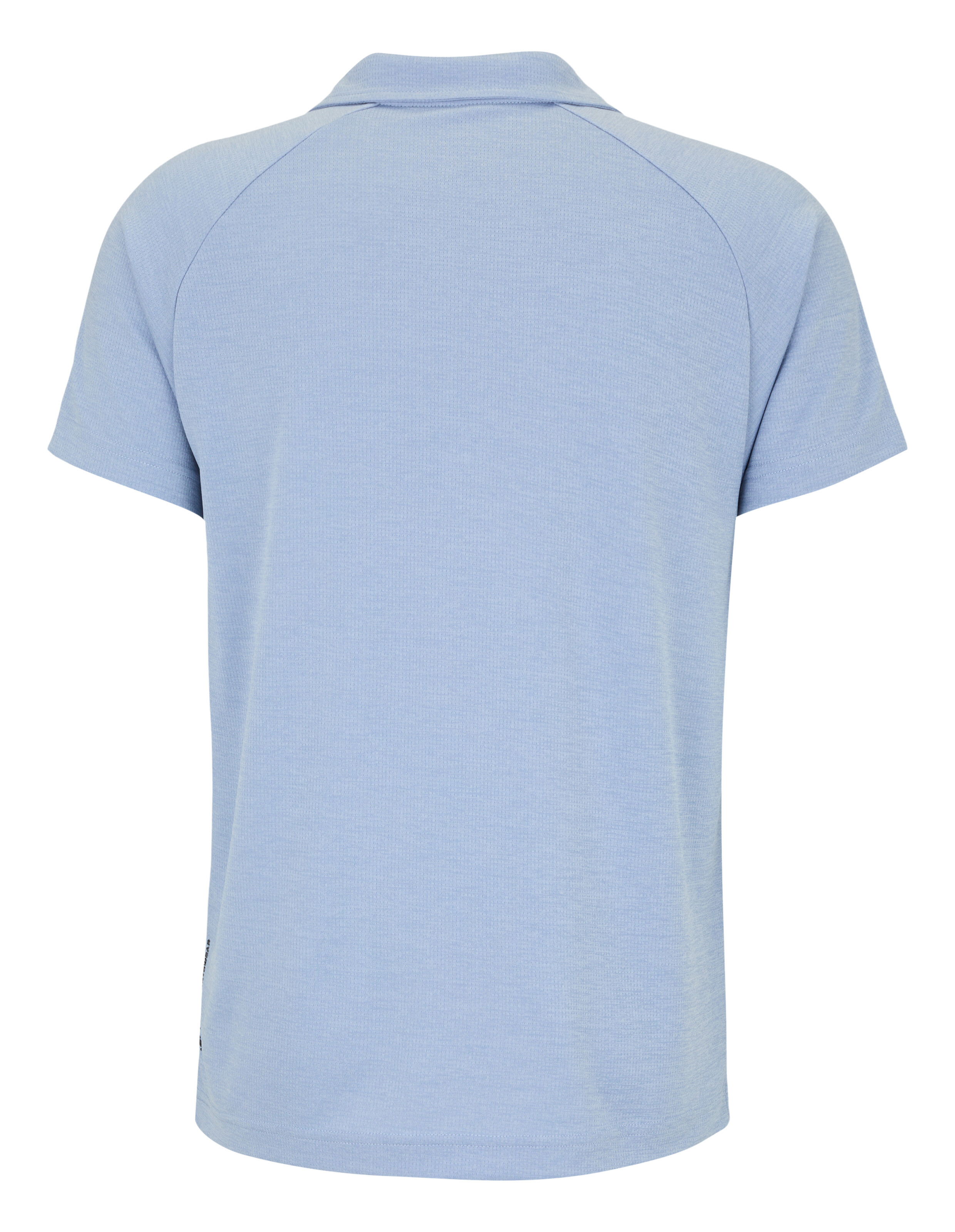 Ein hellblaues Poloshirt mit einem dezenten Waffelmuster und kurzen Ärmeln.