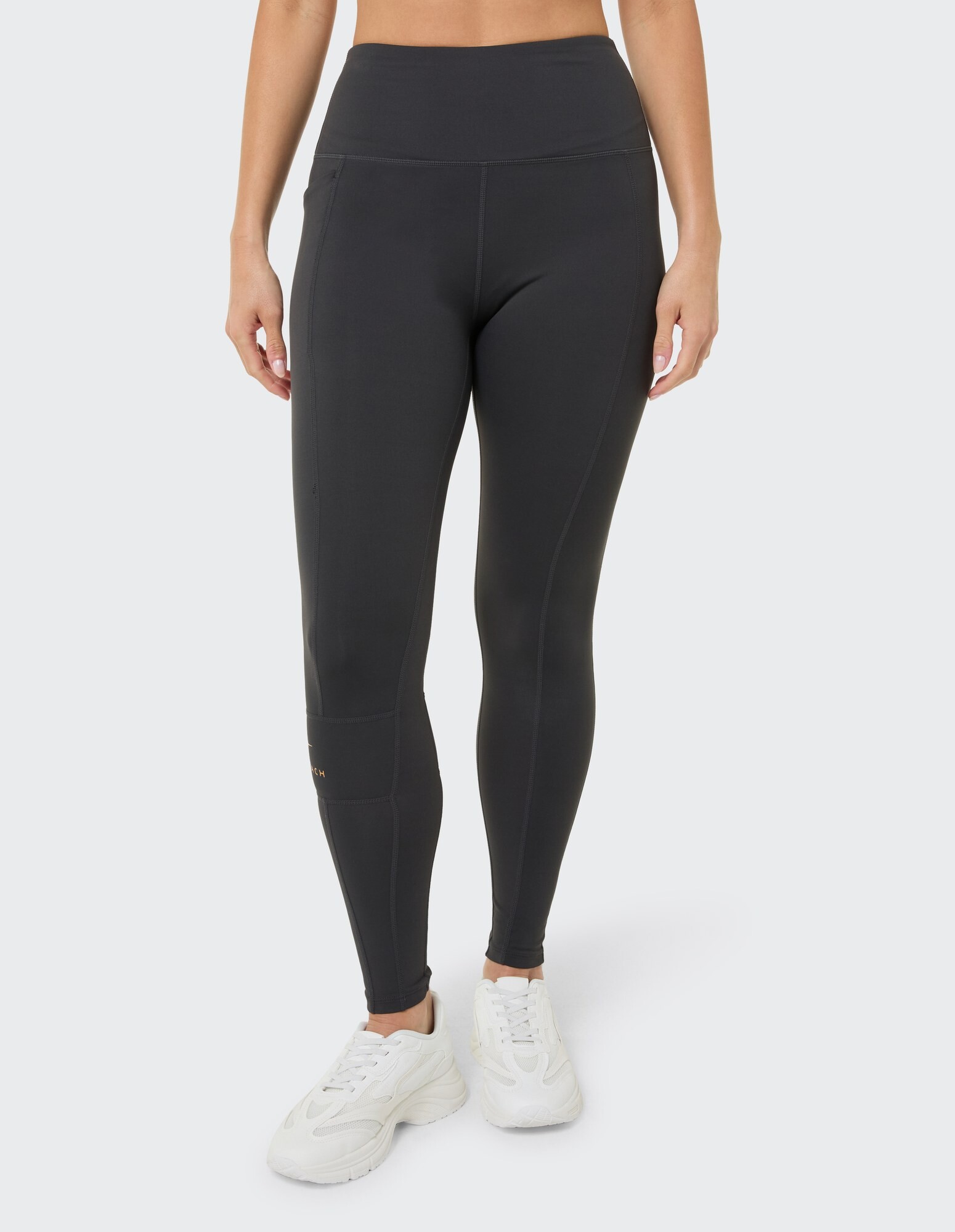 Schwarze Leggings mit hohem Bund für Damen, perfekt für Freizeitkleidung und Workouts.